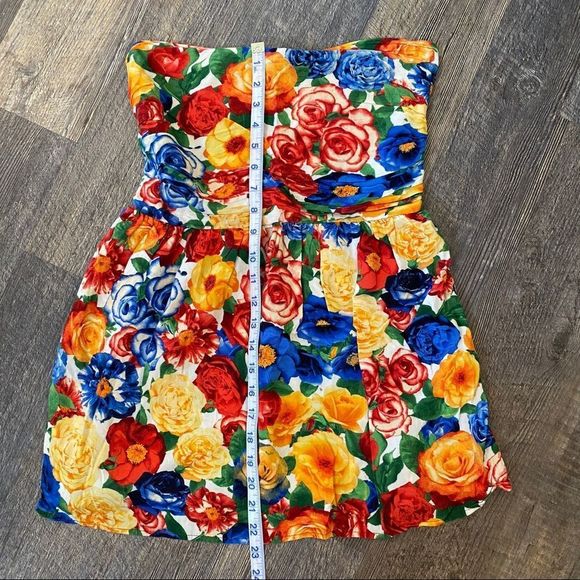 Vintage Y2K Smocked Strapless Rainbow Floral Top - Picture 7 of 8